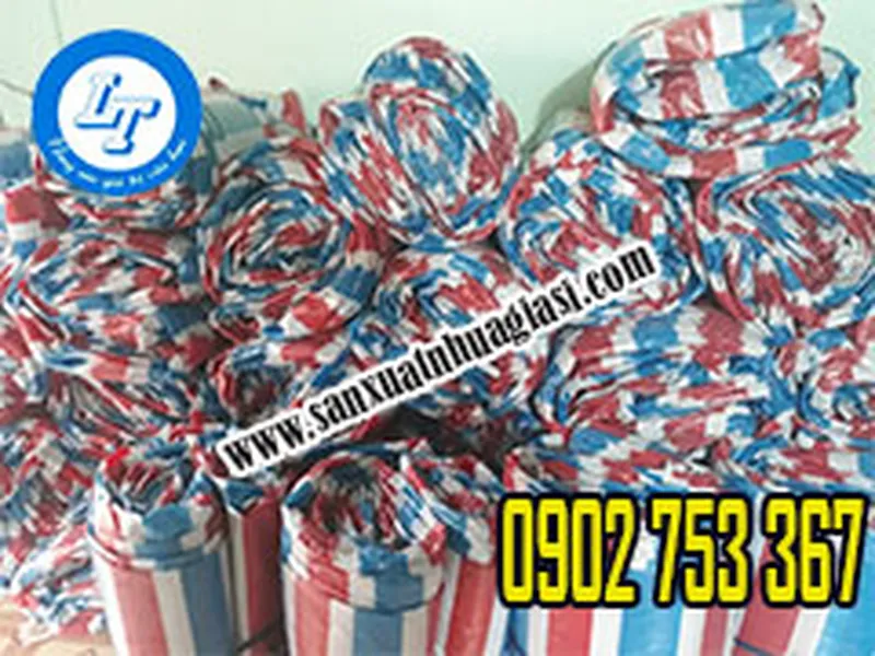 GIÁ RẺ TẬN XƯỞNG BẠT NHỰA SỌC 3 MÀU