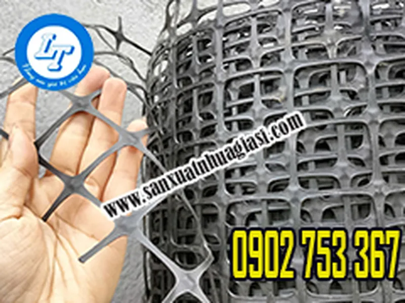 KHO XƯỞNG LƯỚI NHỰA Ô VUÔNG ĐEN GIÁ RẺ HCM