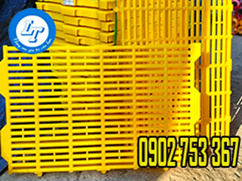 TẤM NHỰA LÓT SÀN CHUỒNG CHÓ 40X60 GIÁ SỈ RẺ HCM