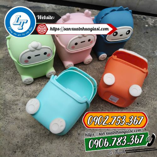 Thùng rác để bàn có mẫu mã và màu sắc đa dạng Thùng rác để bàn có mẫu mã và màu sắc đa dạng