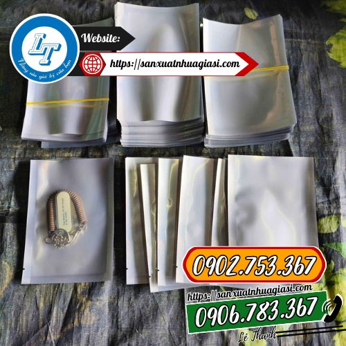 Túi ép 3 biên chất lượng, kích thước đa dạng Túi ép 3 biên chất lượng, kích thước đa dạng