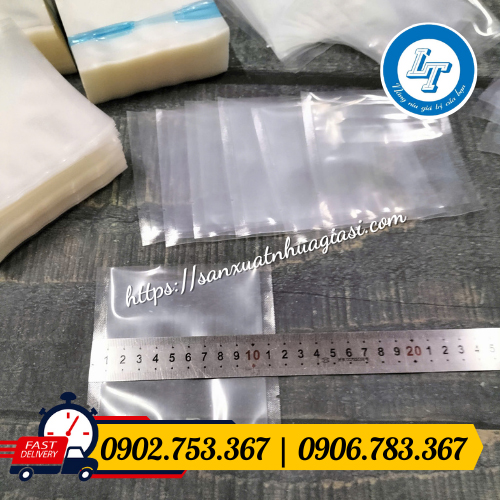 Túi hút chân không size nhỏ để đựng trái cây sấy dẻo Túi hút chân không size nhỏ để đựng trái cây sấy dẻo