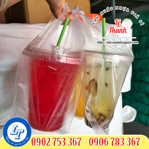 Ứng dụng túi ly trà tắc trong việc đựng ly mang đi Ứng dụng túi ly trà tắc trong việc đựng ly mang đi