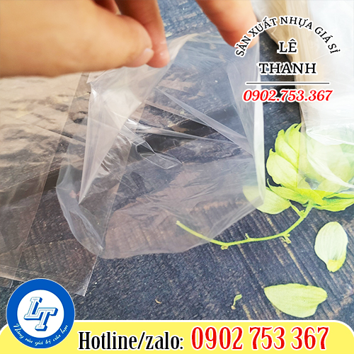 Túi nước lèo có cấu tạo trong suốt, dẻo dai