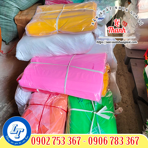 Túi pe đựng lịch tết màu trơn giá sỉ rẻ Túi pe đựng lịch tết màu trơn giá sỉ rẻ