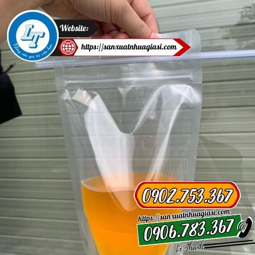 Túi trà chanh trong suốt có nơi cắm ống hút Túi trà chanh trong suốt có nơi cắm ống hút