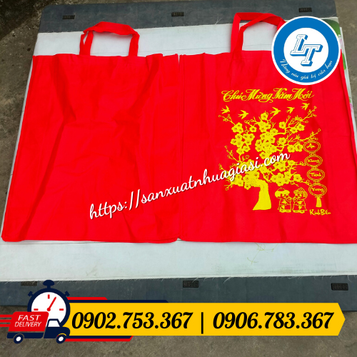 Mặt trước và mặt sau của túi vải không dệt Mặt trước và mặt sau của túi vải không dệt