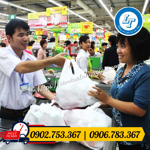 Túi xốp trắng sữa thường thấy trong siêu thị Túi xốp trắng sữa thường thấy trong siêu thị