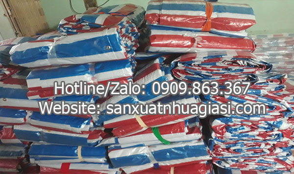 BẠT NHỰA SỌC 3 MÀU