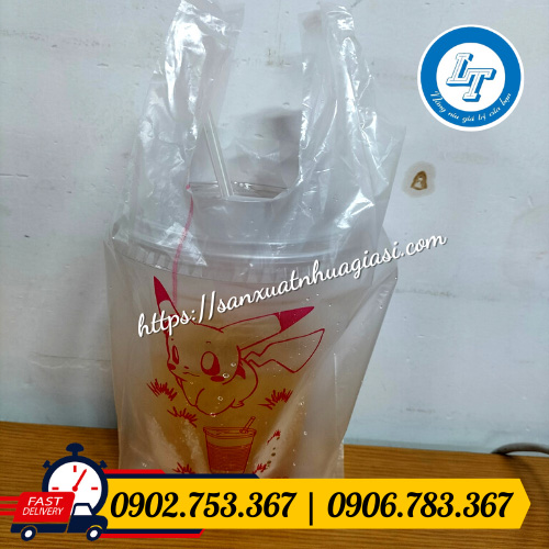 Ứng dụng bọc đựng ly in hình Pikachu Ứng dụng bọc đựng ly in hình Pikachu