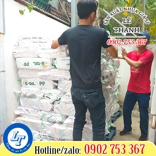 Vận chuyển túi rác cuộn xanh Vận chuyển túi rác cuộn xanh