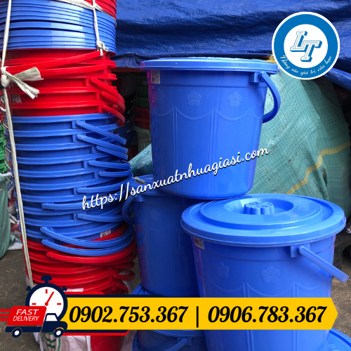 Xô nhựa xanh đỏ  Xô nhựa xanh đỏ