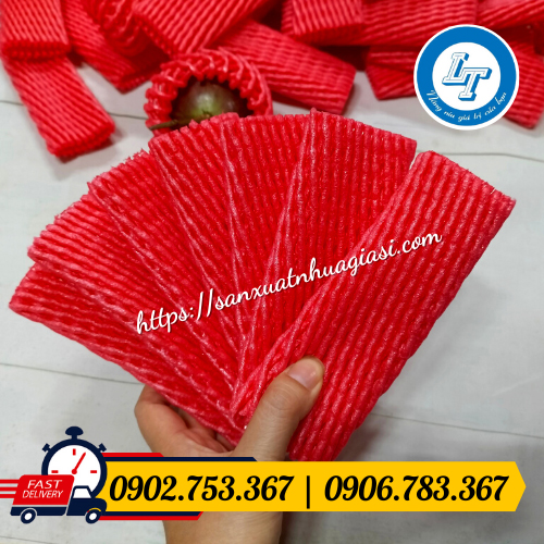 Xốp lưới đỏ bọc mận Xốp lưới đỏ bọc mận
