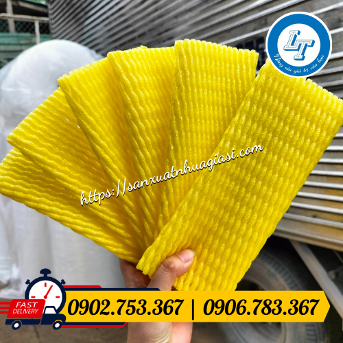 Xốp lưới bọc trái cây màu vàng 18cm Xốp lưới bọc trái cây màu vàng 18cm