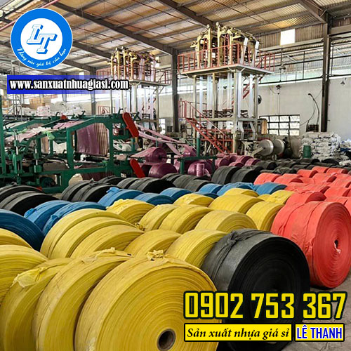 Xưởng sản xuất túi rác cuộn 3 màu Lê Thanh Xưởng sản xuất túi rác cuộn 3 màu Lê Thanh
