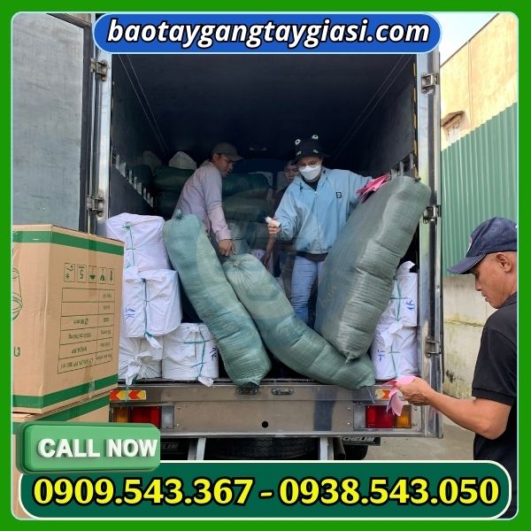 Giao bao tay cho khách Giao bao tay cho khách