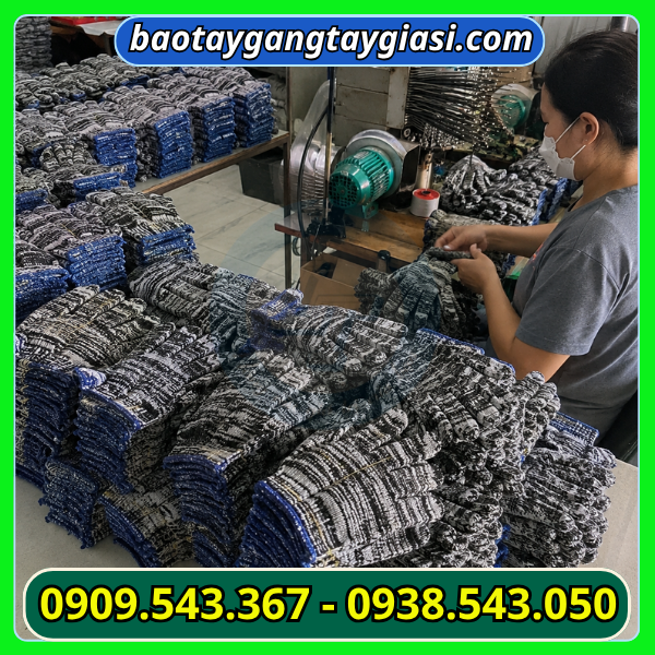 Xưởng sản xuất găng tay len muối tiêu Găng tay len giá xưởng