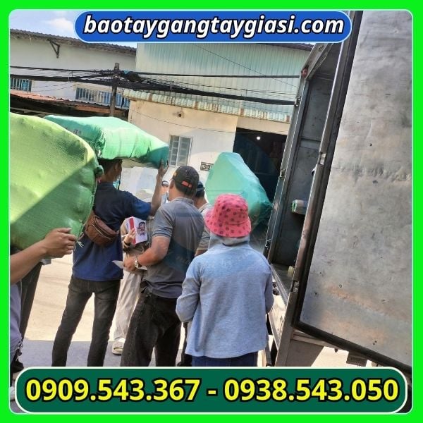 găng tay len phủ hạt nhựa
