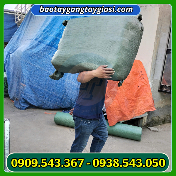 Giao hàng găng tay Giao hàng găng tay