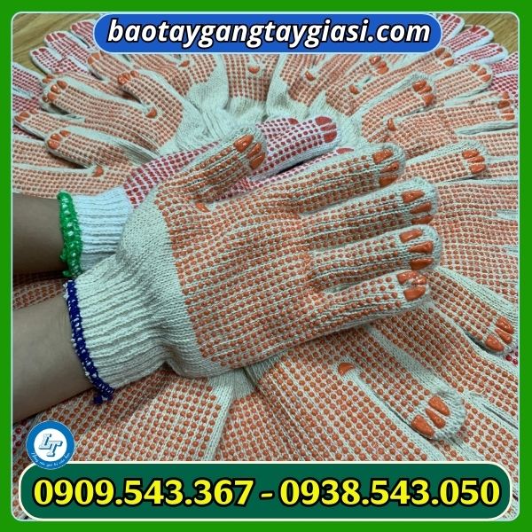 Găng tay phủ hạt nhưa Găng tay phủ hạt nhưa