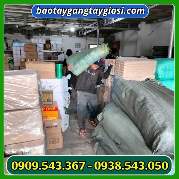 Giao hàng toàn quốc Găng tay phủ pu đầu ngón màu trắng