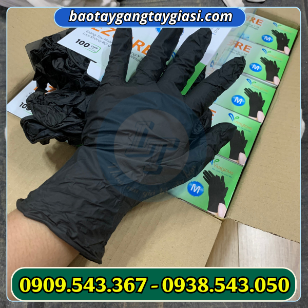 Găng tay y tế màu đen size M Găng tay y tế màu đen size M