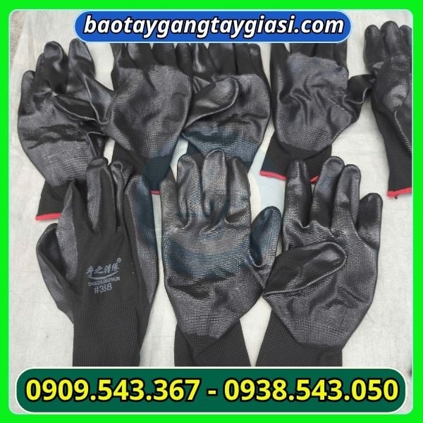 Găng tay cao su phủ sơn đen giá tốt Găng tay cao su phủ sơn siêu bền