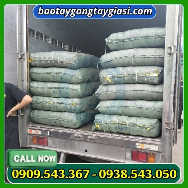 Giao hàng găng tay bảo hộ Giao hàng găng tay bảo hộ