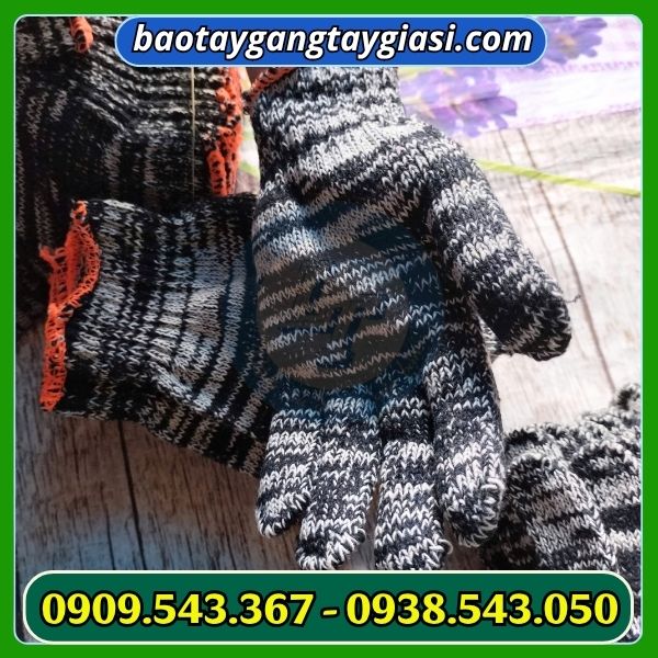 Găng tay len muối tiêu 70g đeo ôm tay Găng tay len muối tiêu 70g giá rẻ