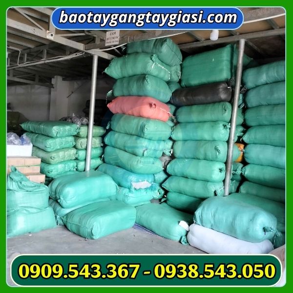 Xưởng găng tay len giá rẻ Găng tay len muối tiêu giá sỉ