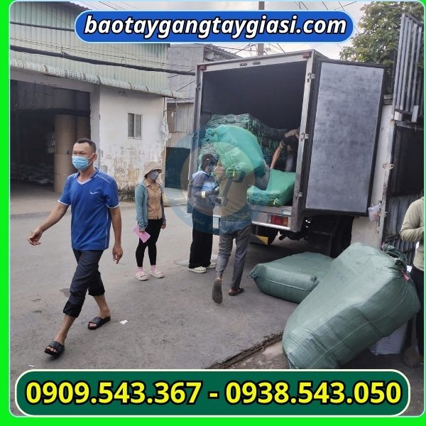 Giao hàng găng tay Găng tay len kem 80g