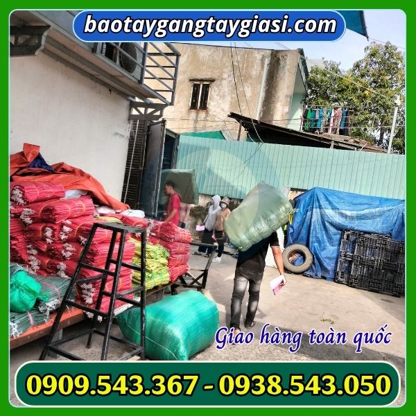 Găng tay nhúng nhựa đỏ