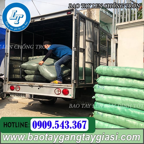 Bao tay len bám dính giá siêu rẻ