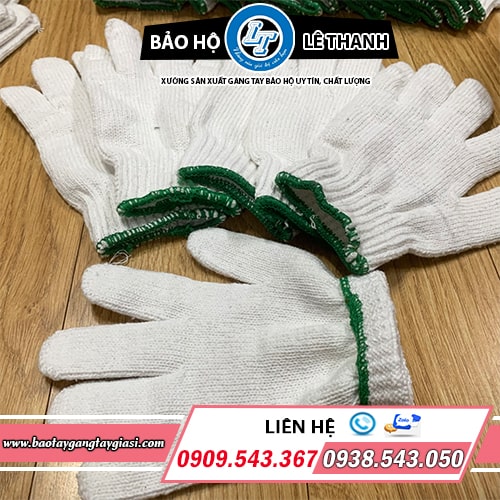 Bao tay len màu trắng 70g Bao tay len màu trắng 70g