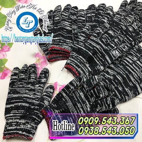 Bao tay len muối tiêu dày chắc bảo vệ an toàn cho đôi tay Bao tay len muối tiêu dày chắc bảo vệ an toàn cho đôi tay