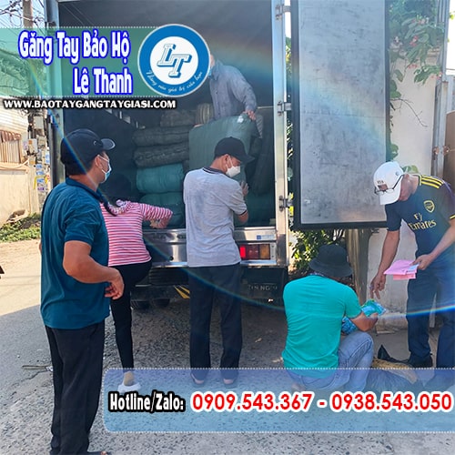 Găng tay cao su công nghiệp giao nhanh toàn quốc