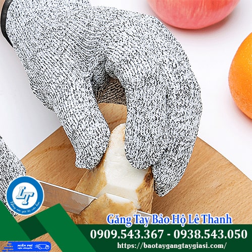 Găng tay chống cắt làm bếp cắt trái cây