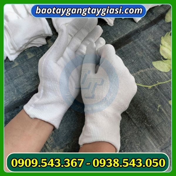 Găng tay chống cắt màu trắng Găng tay chống cắt màu trắng
