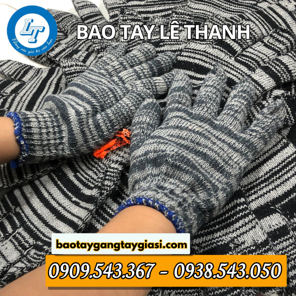 Găng tay len muối tiêu 50gam Găng tay len muối tiêu 50gam