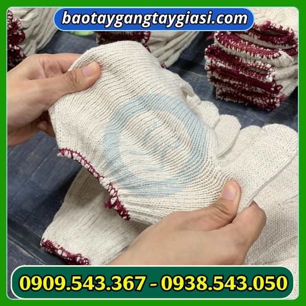 Găng tay len kem 1 viền Găng tay len kem 1 viền