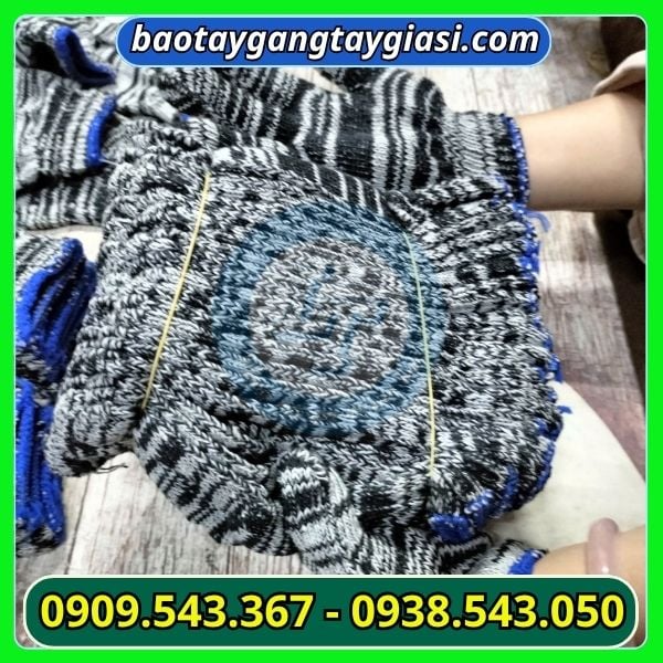Găng tay len muối tiêu 60g