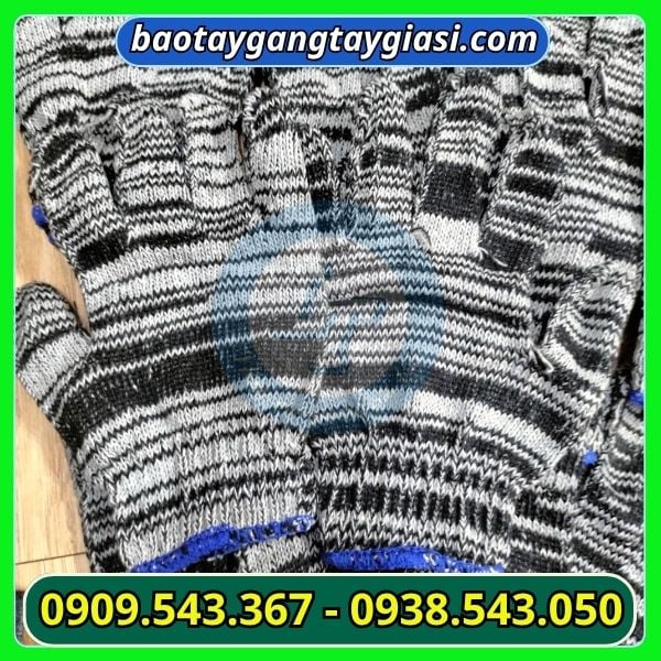 Găng tay len muối tiêu 60g Găng tay len muối tiêu 60g