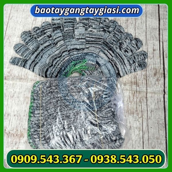 Găng tay len muối tiêu 70g