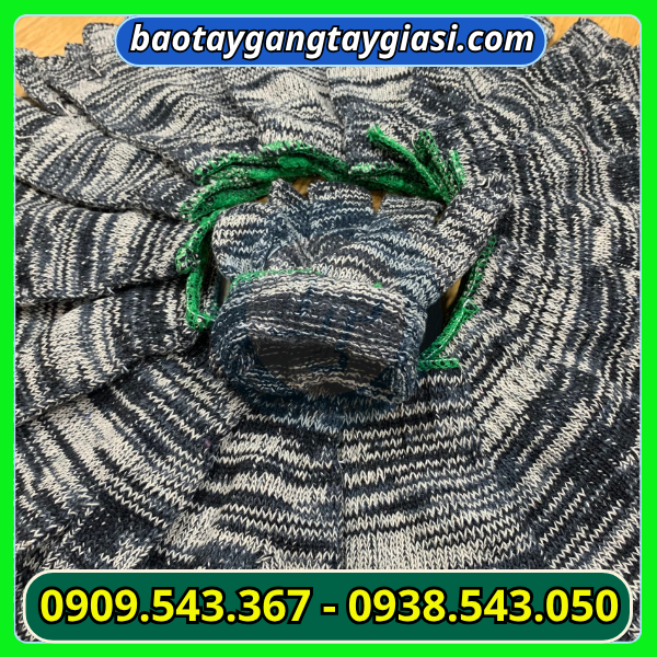 Găng tay len muối tiêu 80g Găng tay len muối tiêu 80g