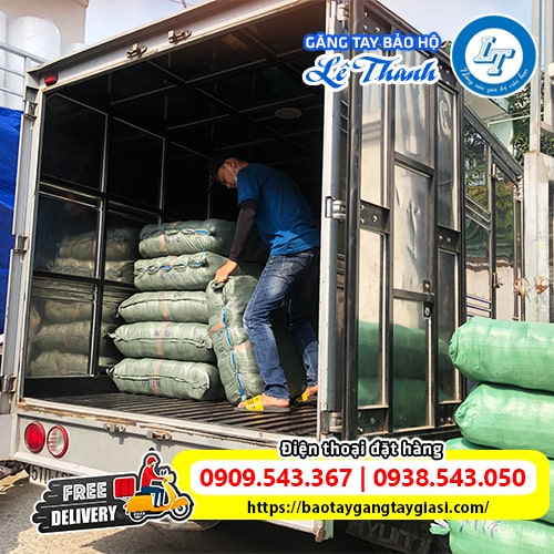 Găng tay len nhúng nhựa giao hàng