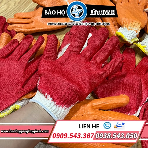 Găng tay len nhúng nhựa ôm sát dễ làm việc Găng tay len nhúng nhựa ôm sát dễ làm việc