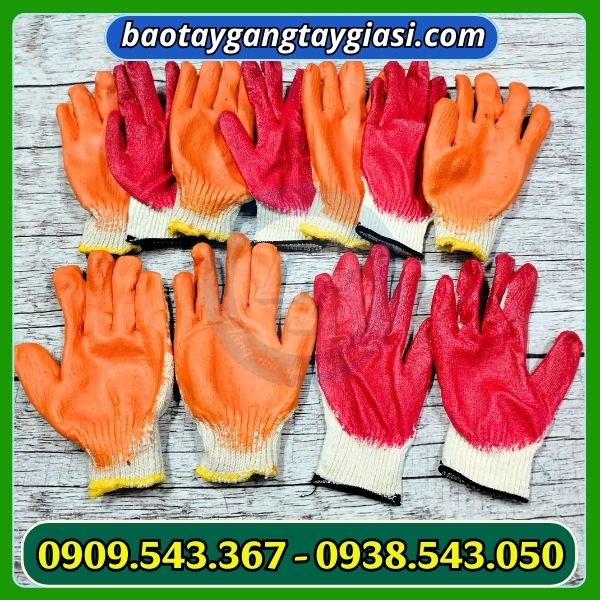 Găng tay len nhúng nhựa Găng tay len nhúng nhựa
