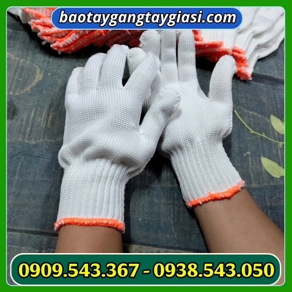 Găng tay sợi poly trắng 70g Găng tay sợi poly trắng 70g
