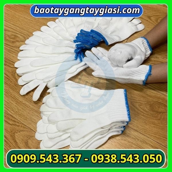 Găng tay len poly 50g Găng tay len poly 50g