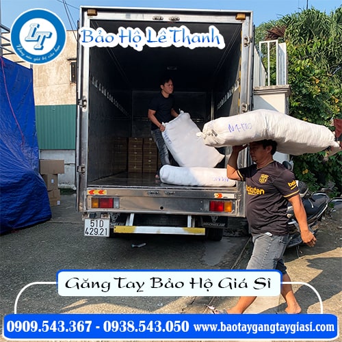 Găng tay len poly giao nhanh đúng hẹn